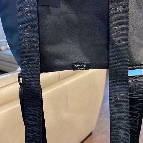 Botkier New York backpack - Picture 3 of 4